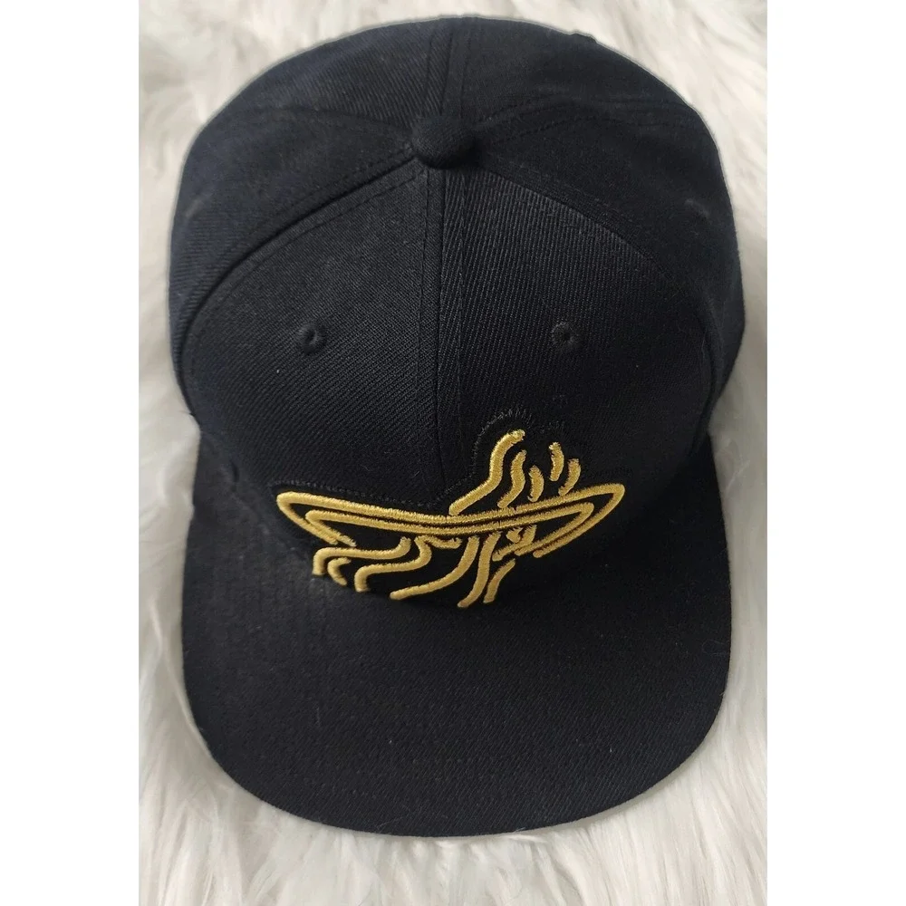 Miami Heat Mitchell & Ness  Lids Metallic Gold Snapback Hat Flat Brim Flame Ball
